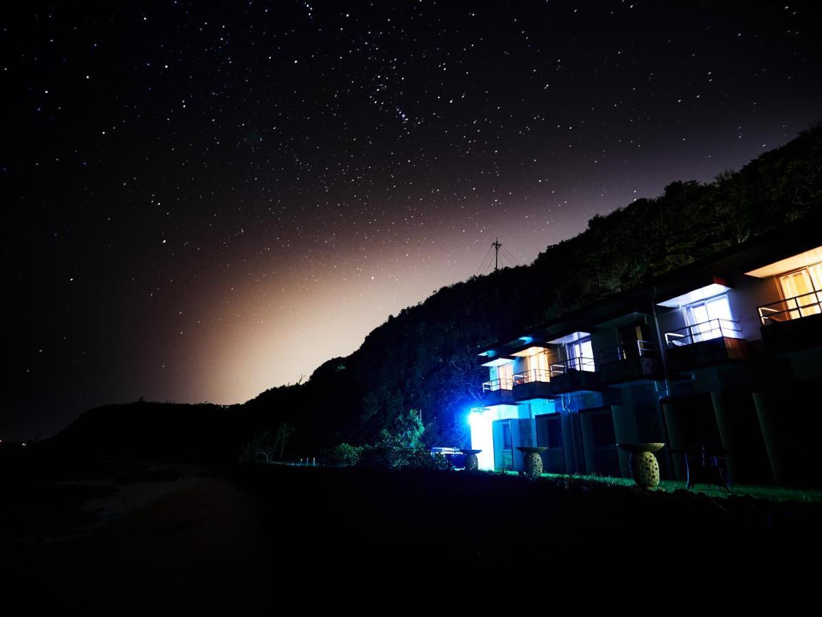 Hotel Oceans Nakidzsin Kültér fotó