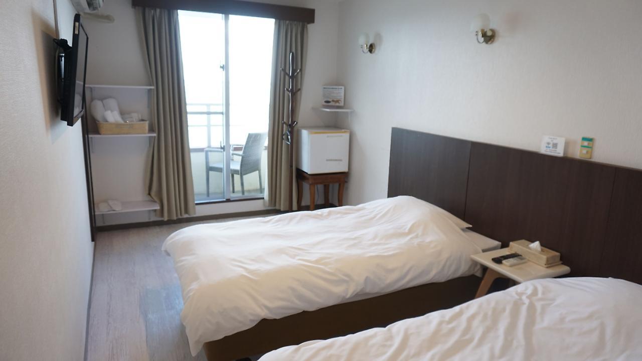Hotel Oceans Nakidzsin Kültér fotó